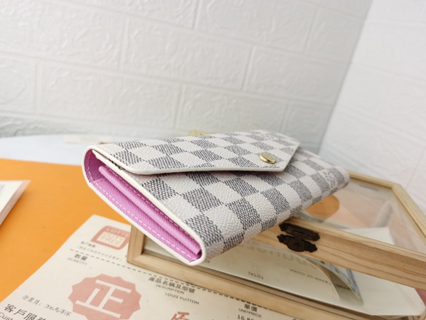 LVコピーウォレット側面デザイン